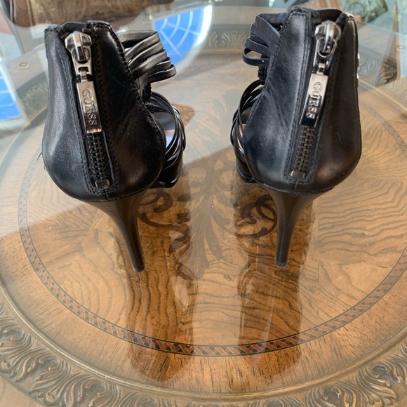 🖤GUESS Heels🖤 - Picture 7 of 7